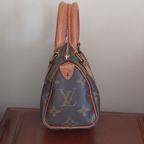 SALE Authentic vintage Louis Vuitton mini speedy - Picture 3 of 7